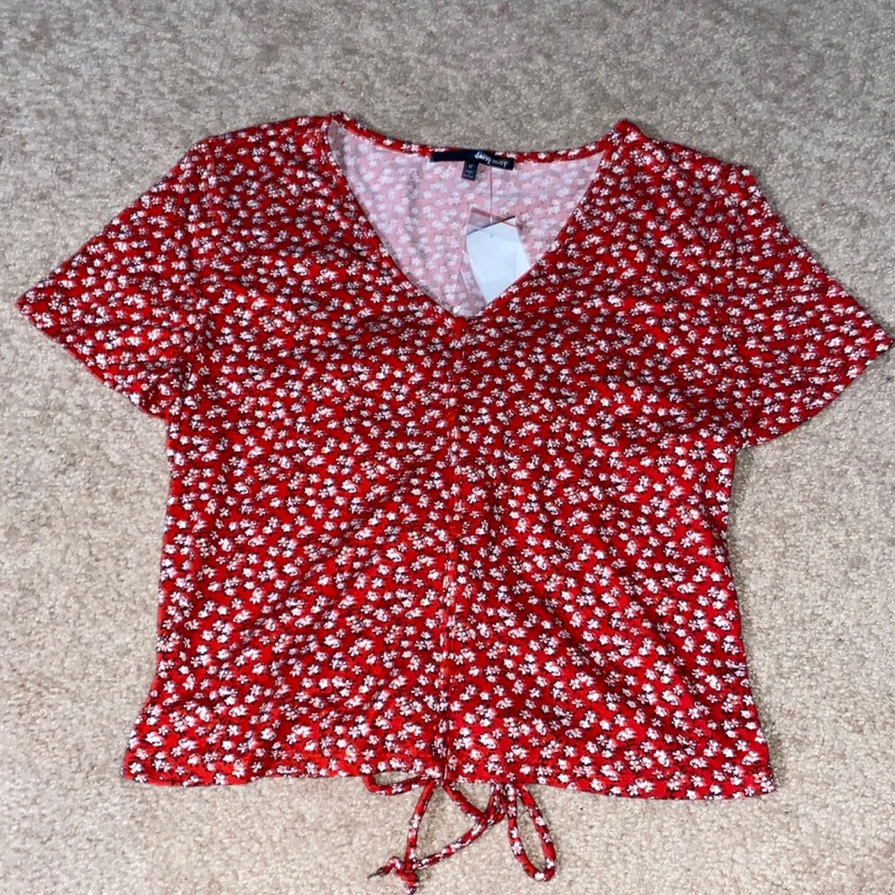 Floral cropped top with back lace